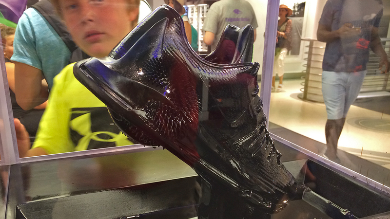 Illustration for article titled An Amazing Ferrofluid Display Brings Nike's New Sneakers To Life